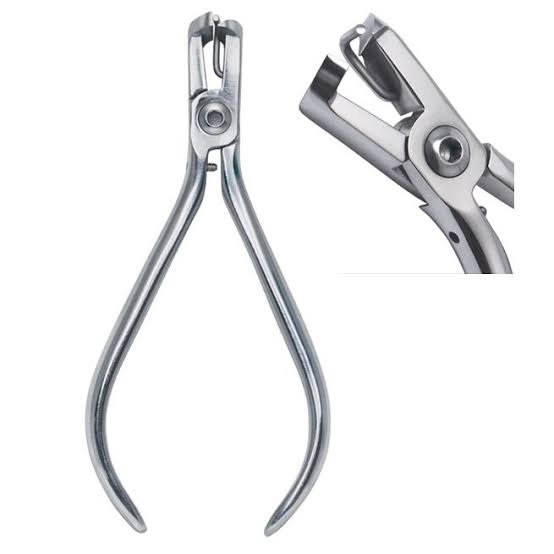 Distal End Cutter with Safety Hold